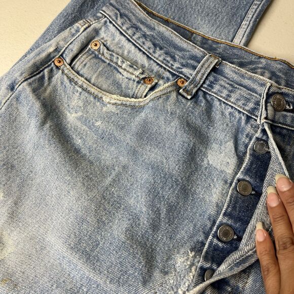 VTG Levis 501 Jeans Mens 32x32 90s USA Button Fly Distressed Patched Denim - Picture 4 of 12